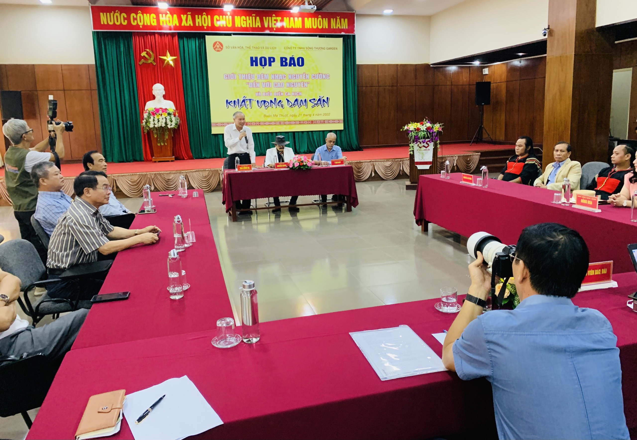 Họp báo Đêm nhạc Nguyễn Cường “Đến với Cao Nguyên” và biểu diễn Ca kịch “Khát vọng Dam Săn”